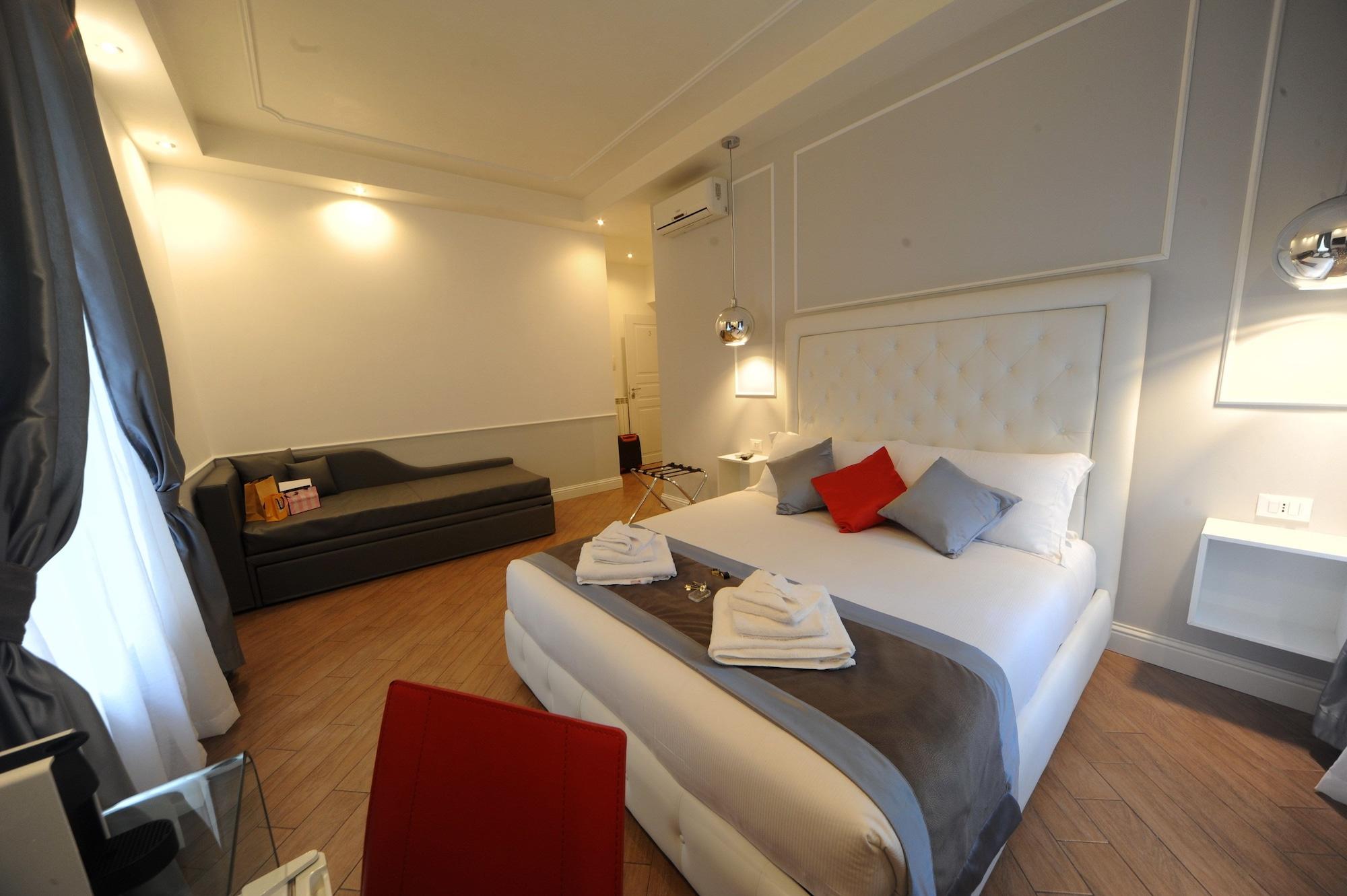 My Suites Piazza Di Spagna Рим Екстериор снимка