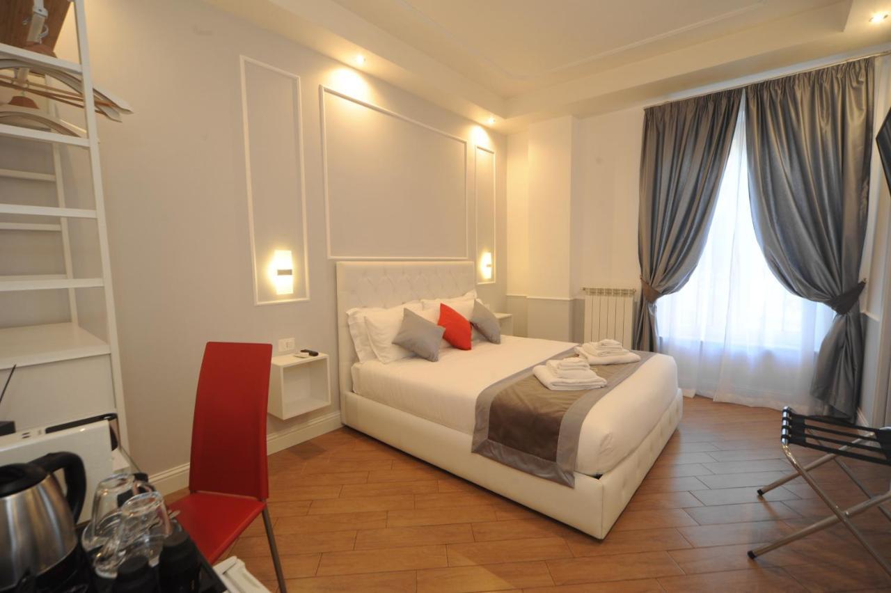 My Suites Piazza Di Spagna Рим Екстериор снимка